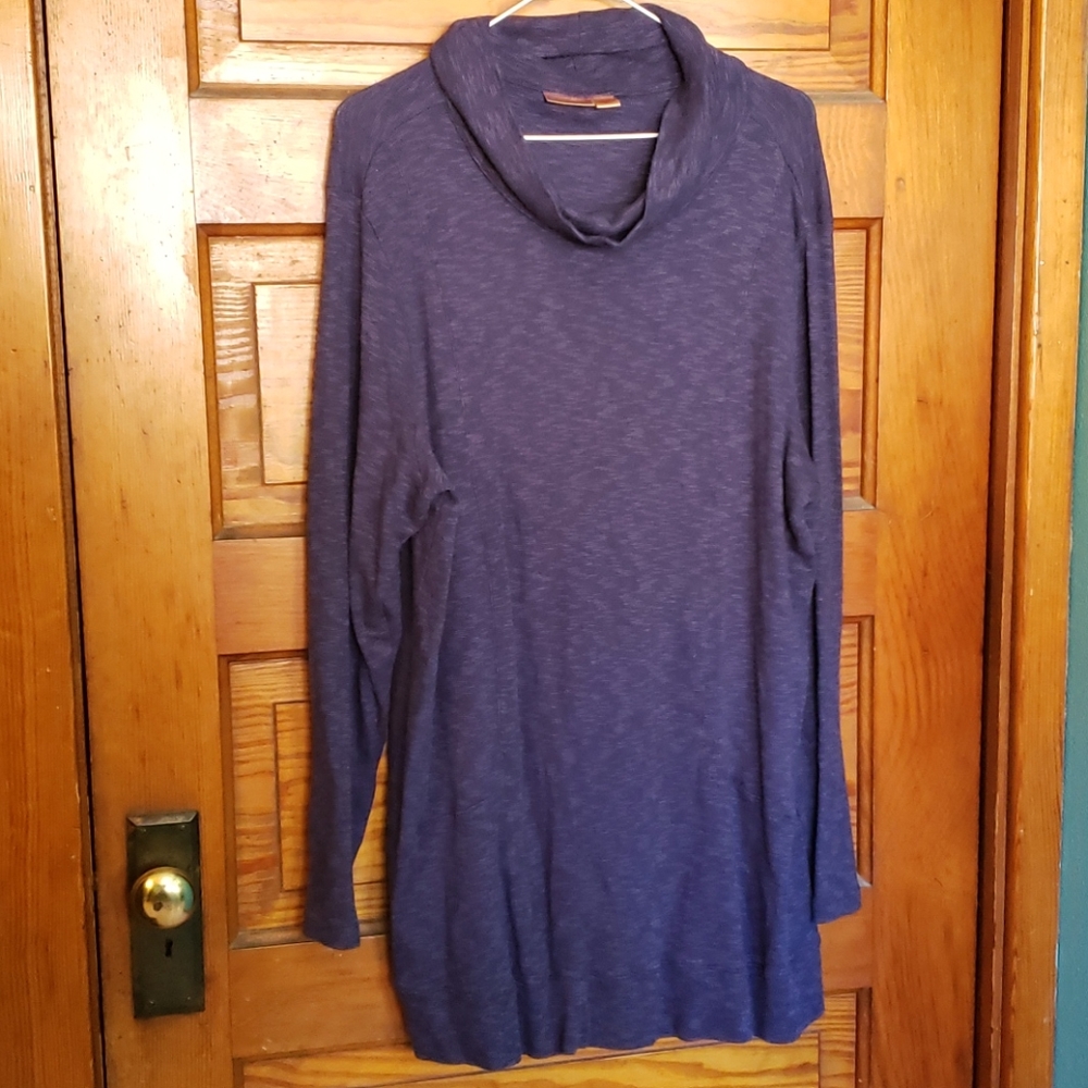 Sweater dress or long tunic